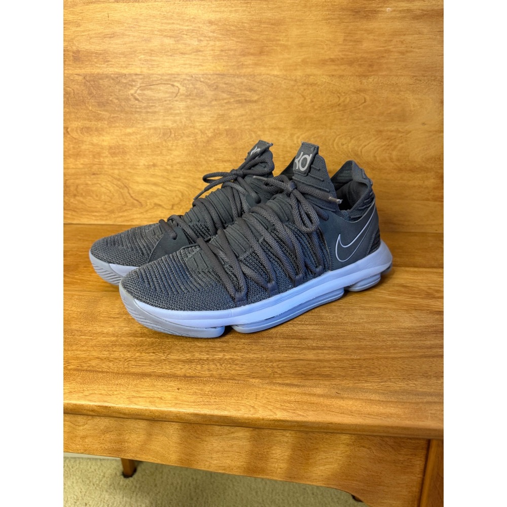 Nike Zoom KD 10 Wolf Grey Basketball Shoes Mens 10.5 Sneaker athletic shoe